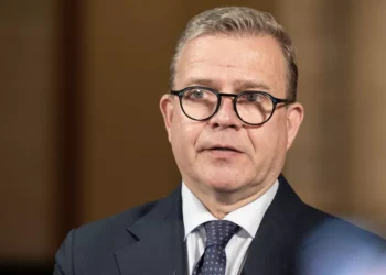 Petteri Orpo pituus